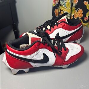 Nike Men's Red White and Black Athletic Cleats